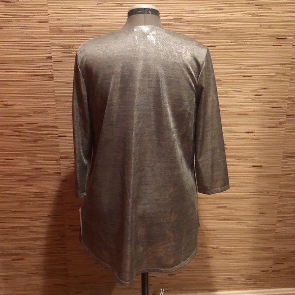 Zac & Rachel Top - Picture 4 of 6